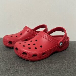 Unisex red crocs